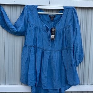 NWT-Blue summer blouse.